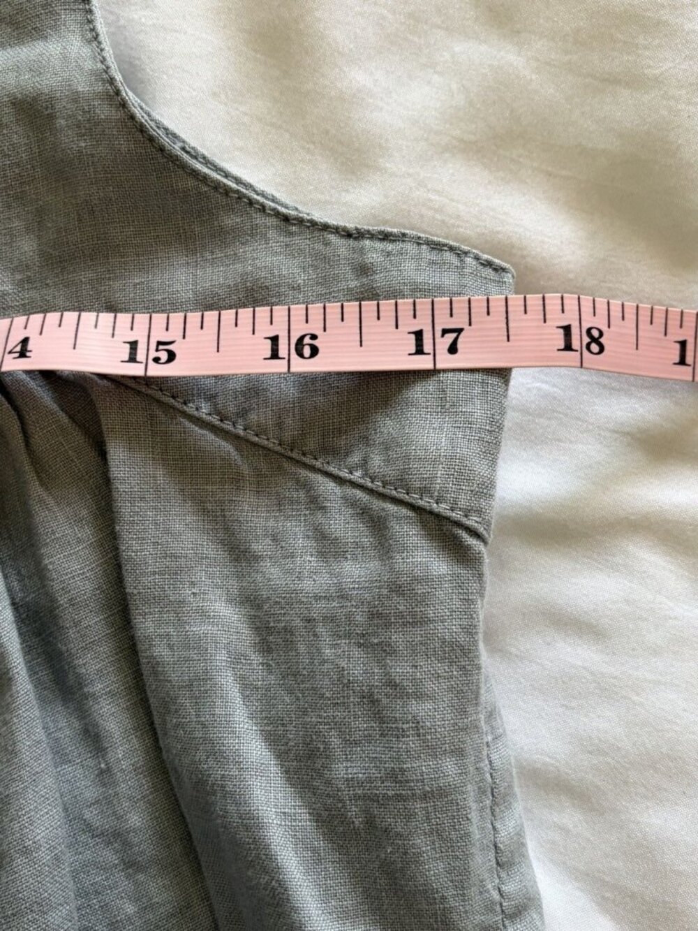 James Perse Women’s Gathered 100% Linen Sleeveless Gray Top Sz 2/ Med NWT - Picture 8 of 9